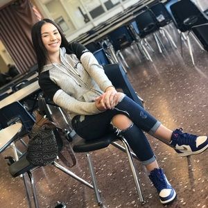 Meet your Posher, Lydia